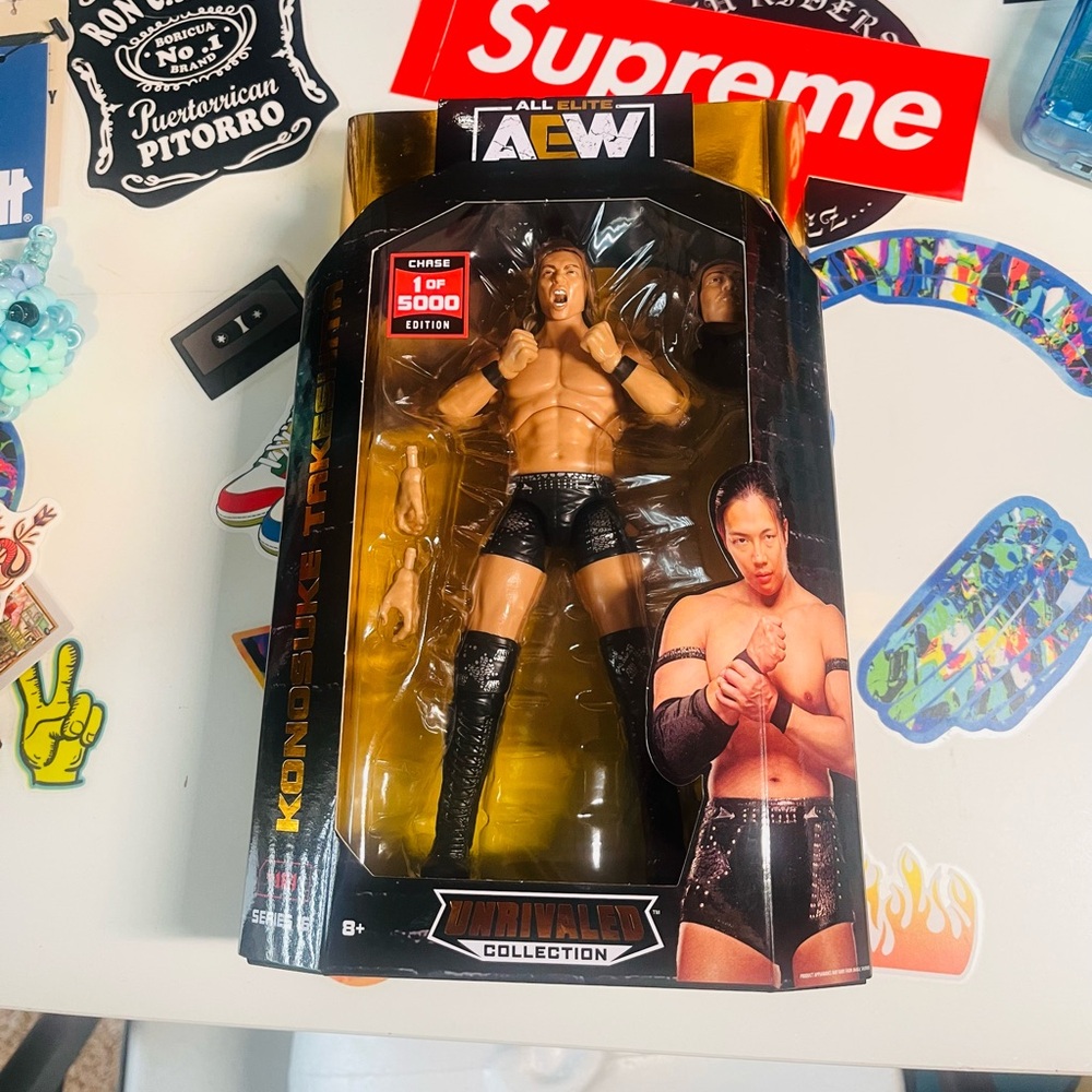 AEW Unrivaled Series 16 Konosuke Takeshita 1/5000 Chase Action